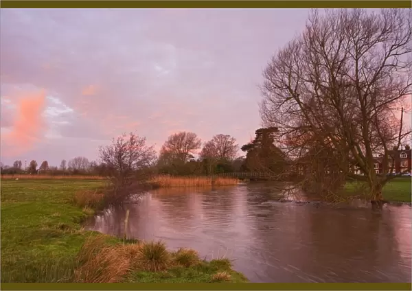 _MG_6309. The river Avon flowing through the water meadows near to Salisbury