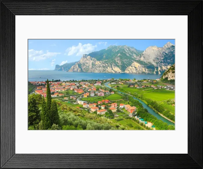 Framed Print : The Lake Garda (Lago di Garda) Italy Framed Print : The Lake Garda (Lago di Garda) Italy