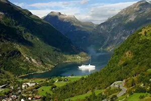 Mountain Collection: geirangerfjord