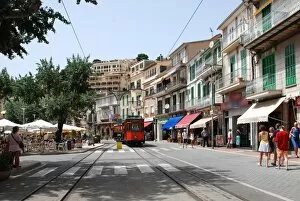 Fotolia Gallery: historische Strassenbahn in Port de Soller - Mallorca - Spanien