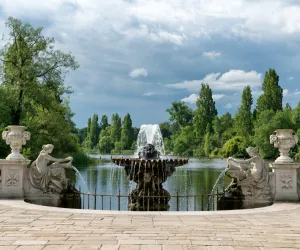 The Italian Gardens at Hyde Park in London